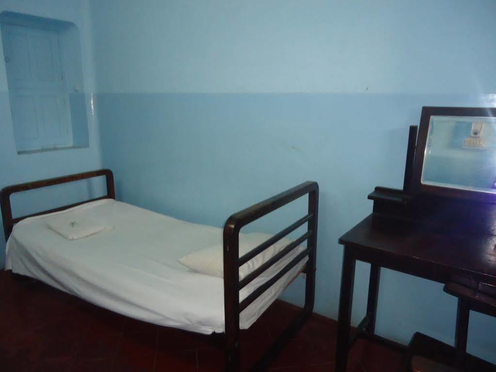 Hotel Mysore Dasaprakash ภายนอก รูปภาพ